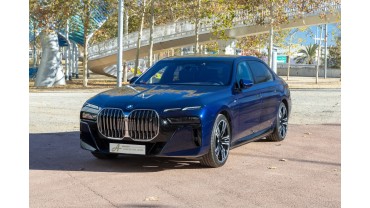 BMW Serie i7 100% Electric